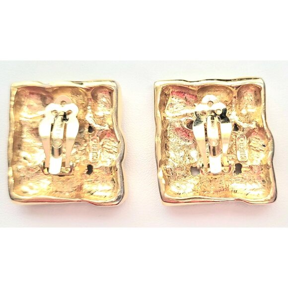 Ciner Goldtone Lattice Clip On Earrings - Picture 2 of 5